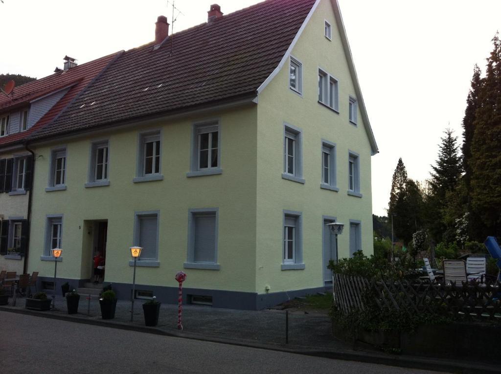 Gasthaus Schuetzen Hornberg Ruang foto